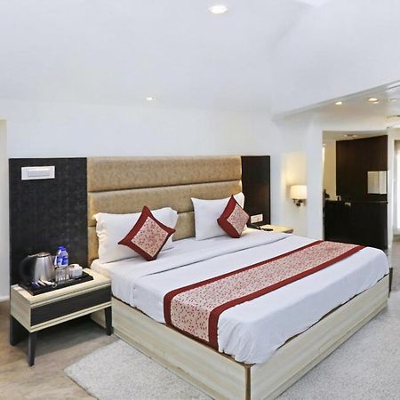 Hotel Almora Inn - Near By Delhi International Airport - With Free Airport Pickup And Drop New Delhi Exteriör bild