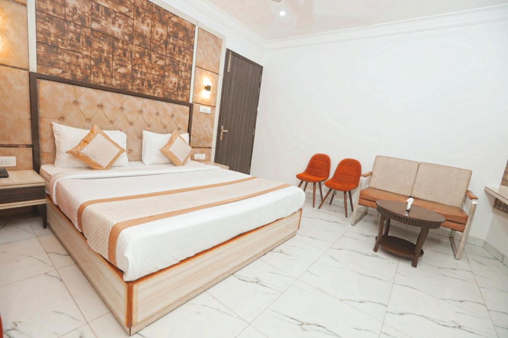 Hotel Almora Inn - Near By Delhi International Airport - With Free Airport Pickup And Drop New Delhi Exteriör bild