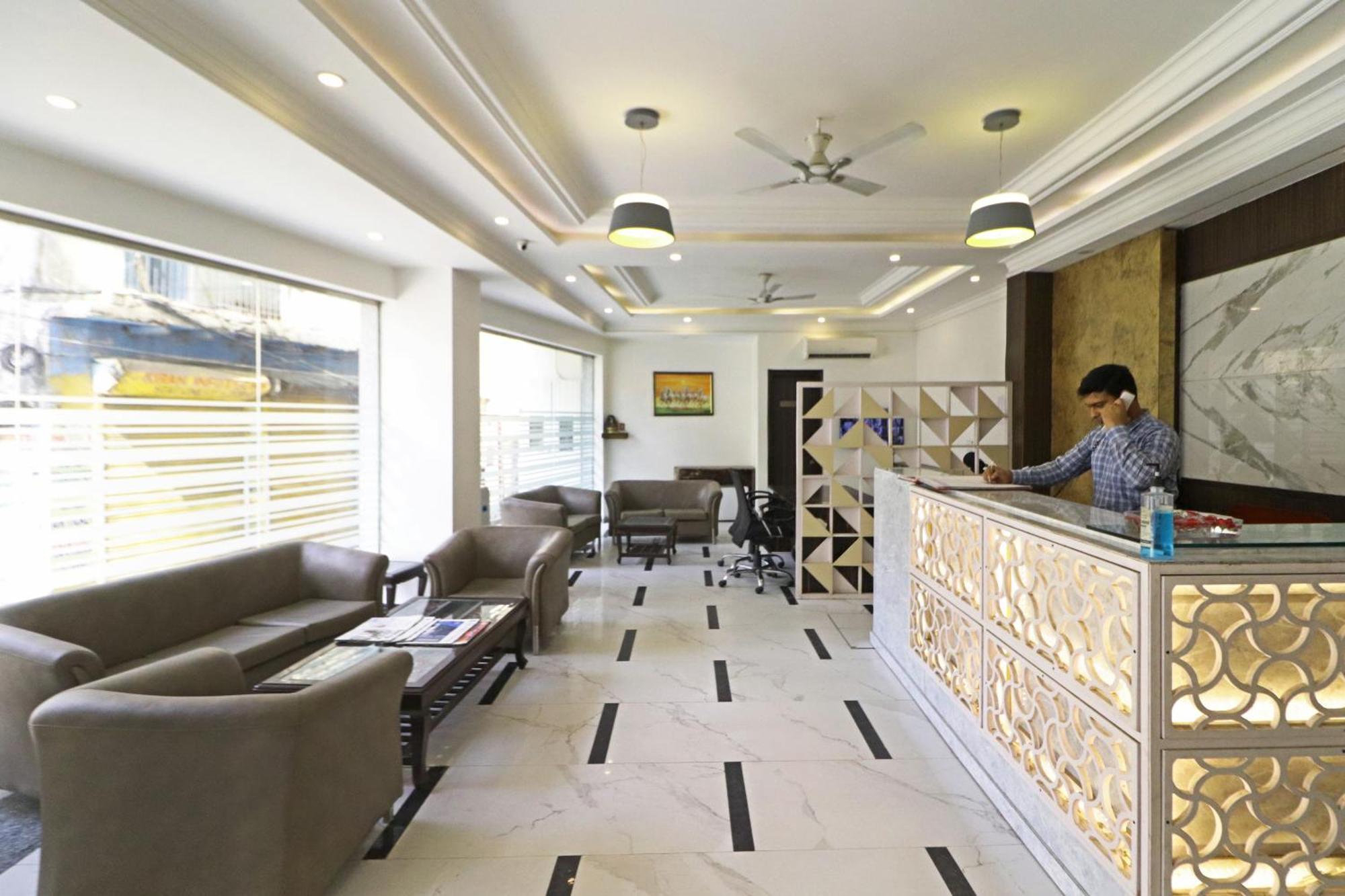 Hotel Almora Inn - Near By Delhi International Airport - With Free Airport Pickup And Drop New Delhi Exteriör bild